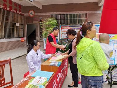 武寧縣深入開展第33個(gè)世界無煙日宣傳教育與社會(huì)經(jīng)濟(jì)咨詢服務(wù)活動(dòng)
